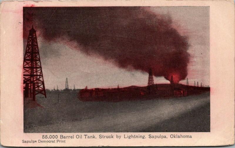 Sapulpa Oklahoma~55000 Barrel Oil tank~Struck by Lightning~Fire~Oil Well Rig~'09 