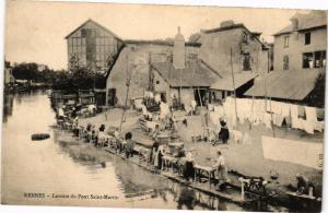 CPA AK RENNES - Lavoirs du Pont St-Martin (226960)