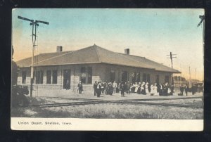 SHELDON IOWA UNION RAILROAD DEPOT TRAIN STATION 1911 VINTAGE POSTCARD