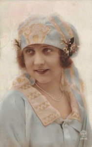 RPPC BEAUTIFUL WOMAN HAT PEARLS BELGIUM STAMPS GLAMOUR REAL PHOTO POSTCARD 1922