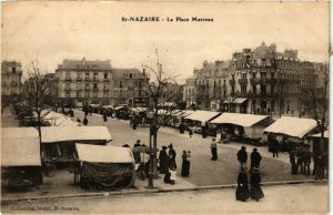 CPA St-NAZAIRE La Place Marceau (250989)