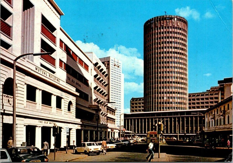 VINTAGE CONTINENTAL SIZE POSTCARD CITY CENTRE STREET SCENE NAIROBI KENYA 1970s