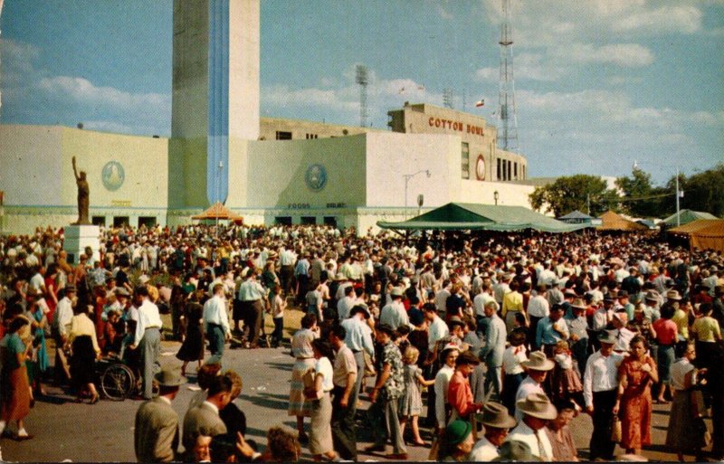 Texas Dallas Cotton Bowl Entrance