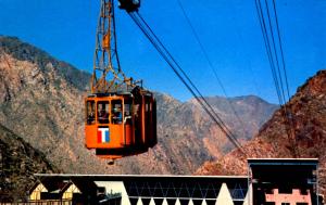 CA - Palm Springs (Aerial Lift)