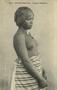 PC CPA ETHNIC NUDE FEMALE BETSILEO TYPE, MADAGASCAR (b5308)