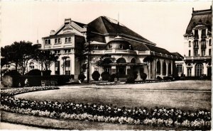 CPM CABOURG - Les Jardins du Casino (217061)