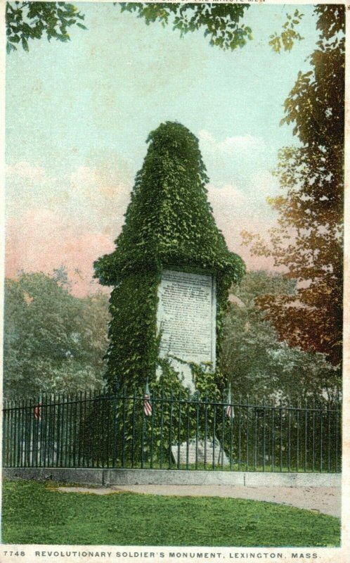 Vintage Postcard Revolutionary Soldier's Monument Lexington Minute Men MA