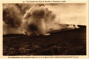 CPA Les Combats des Forts de Souville et Douaumont - Un Bombardement (1037034)