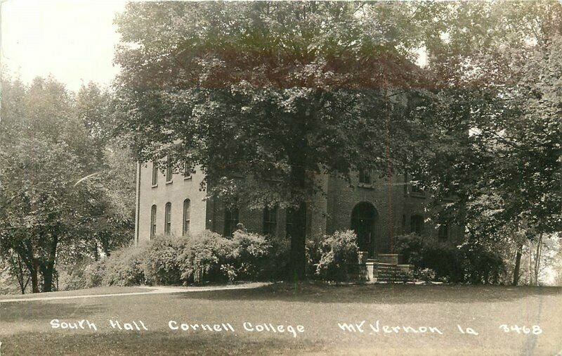 Cornell College South Hall 1930s Mount Vernon Iowa RPPC Photo Postcard 20-337