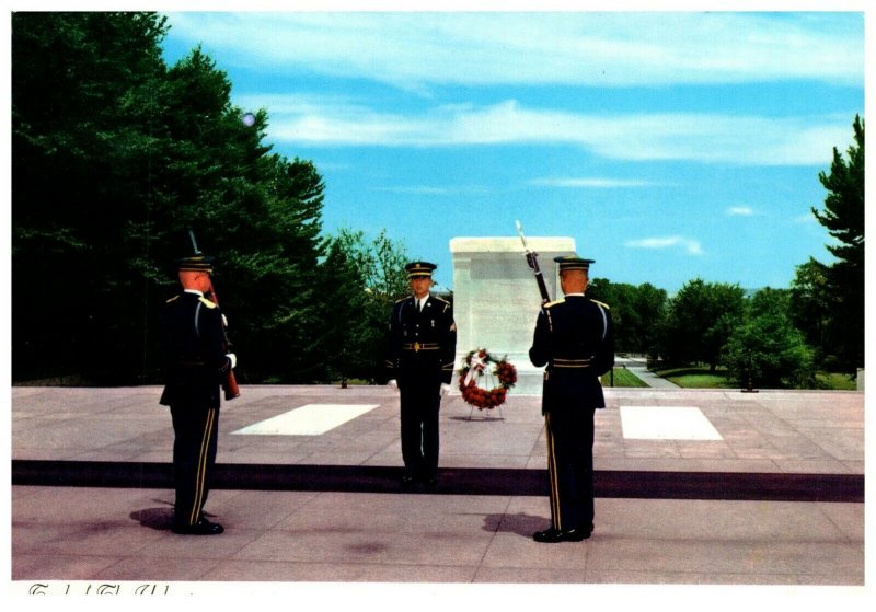 1970's Tomb Of The Unknowns Washington D.C. PC1990 Scalloped Edges