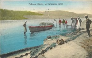 1907 Oregon Columbia River Salmon Fishing people boat Postcard 25-11329