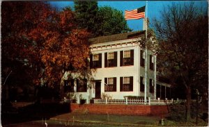 Abe Lincoln's Home at Springfield IL Postcard PC125