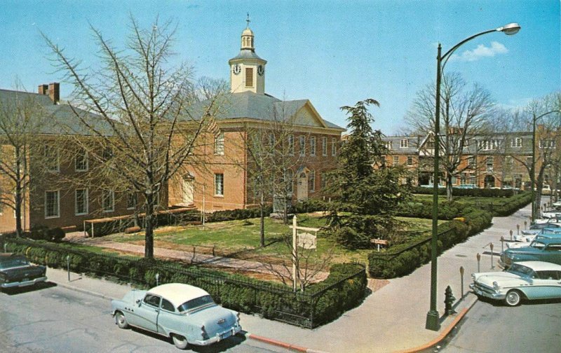 Easton, MD Maryland  TALBOT COUNTY COURT HOUSE  50's Cars  VINTAGE  Postcard