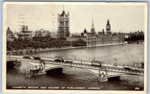 c1940s London, UK Lambeth Bridge Houses of Parliament River Thames Postcard A39