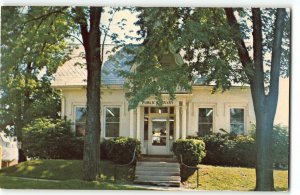 Public Library, Mount Gilead, Ohio - Vintage Chrome Postcard