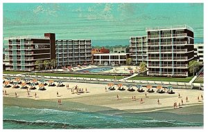 Hilton Washington Club Inn w Pool & Beach Vtg Hotel Virginia Beach VA Postcard