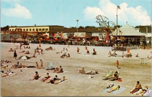 Old Orchard Beach Maine ME Day of Relaxation Unused Tichnor Bros Postcard F73