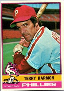 1976 Topps Football Card Terry Harmon Philadelphia Phillies sk13534