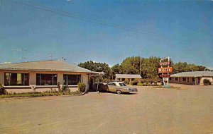 Oasis Motel US Highway 85 Springer New Mexico 1967 postcard