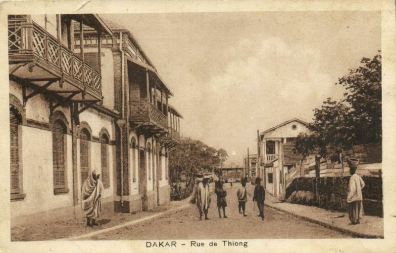 CPA AK Sénégal Afrique Dakar - Rue de Thiong (68183)