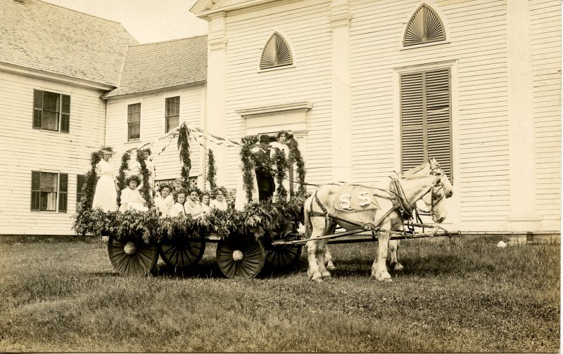 VT - Williamsville. 1909 Parade, Universalist Church. Porter Thayer Photog. RPPC