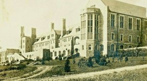 Postcard  RPPC View  Grand Lodge Hall & Masonic Homes, Elizabethtown , PA S1