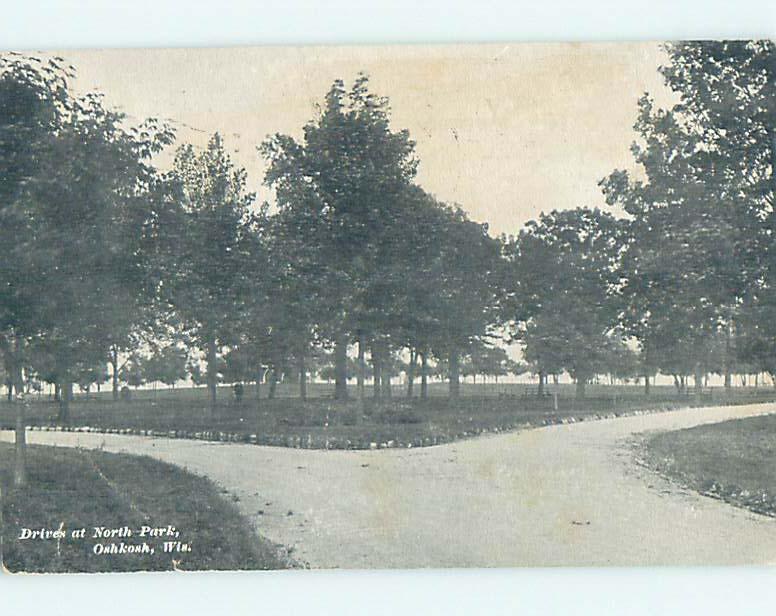 Divided-Back ROAD OR STREET SCENE Oshkosh Wisconsin WI hJ5760