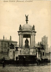 UK - England, Liverpool. Queen Victoria Memorial   (card is trimmed)