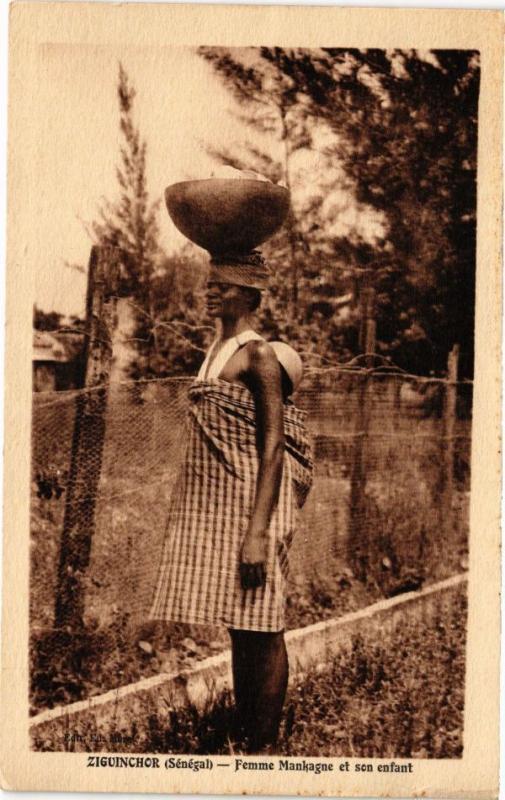 CPA Senegal-Ziguinchor-Femme Mankagne et son enfant (235333)