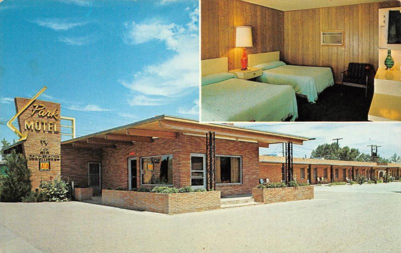 Cody, Wyoming PARK MOTEL Roadside Mid-Century Modern c1960s Vintage Postcard