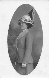 H57/ Wahpeton North Dakota RPPC Postcard c1910 Pretty Woman Large Hat 92