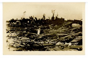 IA - Boone. May 1918, Tornado Damage Looking South       *RPPC