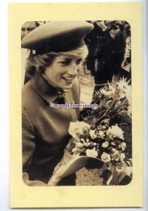 er0163 - Princess Diana as Colonel-in-Chief at Winchester, 02/03/1989 - postcard
