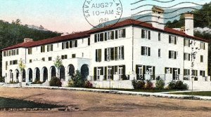 1930s LAKE LURE NORTH CAROLINA LAKE LURE INN POSTCARD 44-70