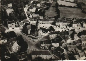 CPM QUARRE-les-TOMBES Vue Aerienne - La Place - L'Eglise (1196630)