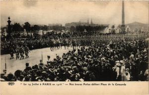 CPA  Militaire - Le 14 Juillet á Paris en 1916 - Nos Braves Poilus  (696308)