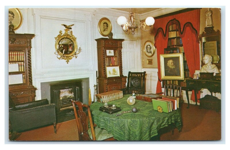 Postcard Study - Longfellow House, Cambridge Mass M34