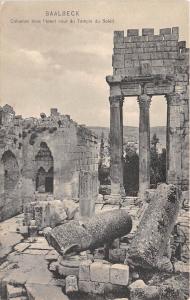 B91568 baalbeck columns in front of the courtyard temple of sun liban lebanon