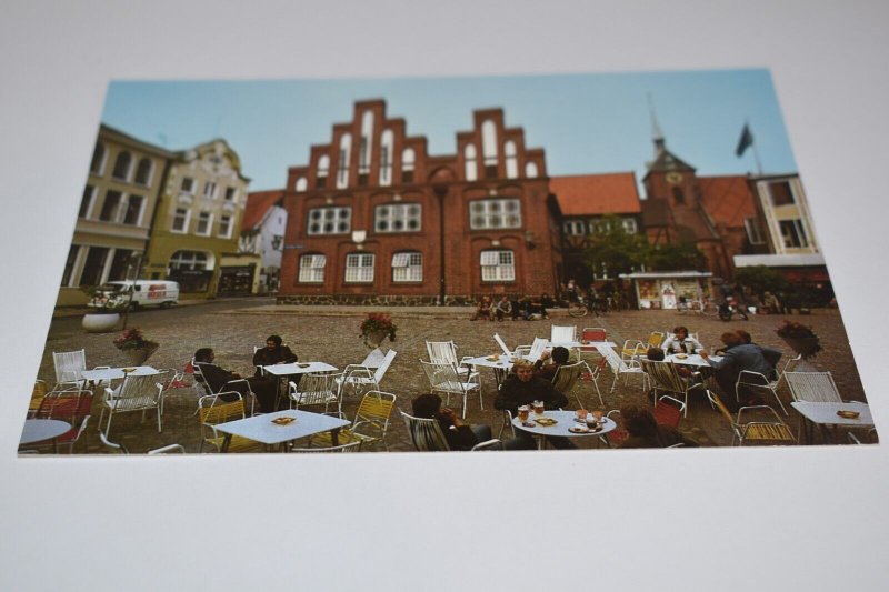 Rendsburg am Nord Ostee Kanal Altes Rathaus (erbaut 1566) Germany Postcard