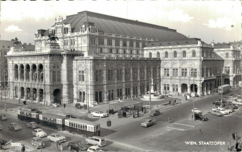 Austria Wien Staatsoper Vienna Vintage RPPC 07.38