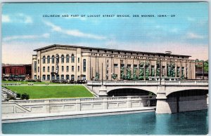 c1940s Des Monies IA Downtown Locust St Bridge Coliseum Auditorium Linen PC A290