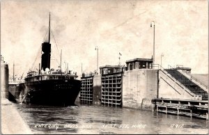 RPPC ShipEntering Davis Lock, Sault Ste Marie MI Vintage Postcard Q49