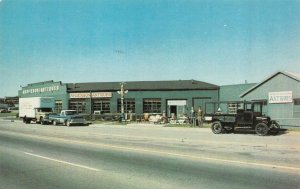 OK, Oklahoma City   ANDERSON'S ANTIQUES  Route 66~Roadside Store  1973 Postcard