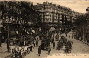 CPA Paris 9e - Le Boulevard des Italiens (274131)