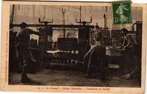 CPA LE CREUSOT - Usines SCHNEIDER - Lamineurs au travail (637518)