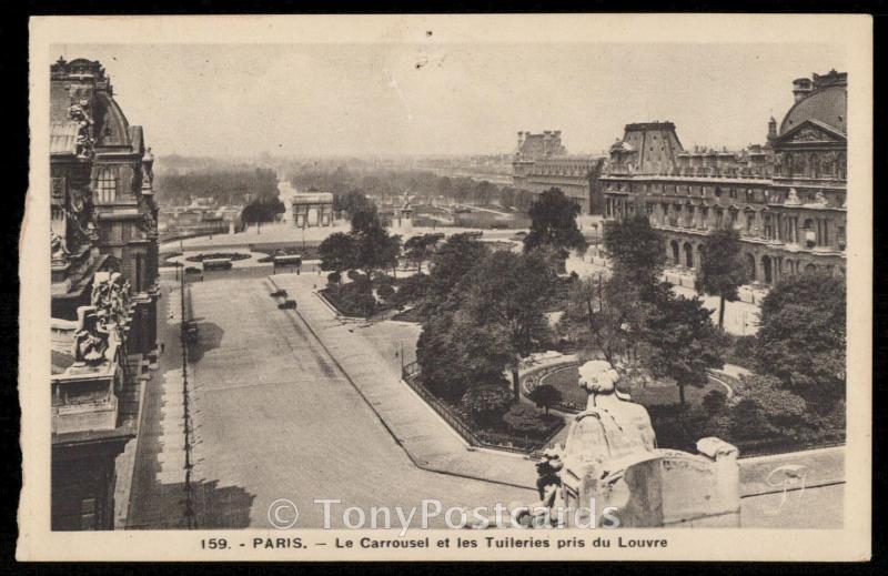 Paris - Le Carrousel et les Tuileries pris du Louvre
