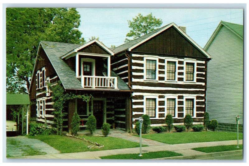 c1950 Old Log House Built 1790 Residence Cynthiana Kentucky KY Unposted Postcard