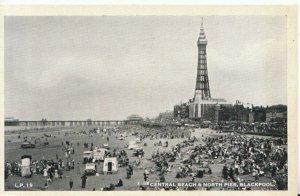 Lancashire Postcard - Blackpool Tower, Central Beach & North Pier   TZ6699