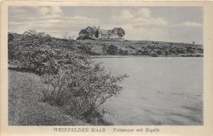 BF36479 weinfelder maar totenmaar mit kapelle germany