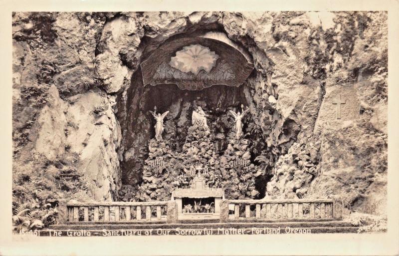 PORTLAND OREGON~THE GROTTO-SANCTUARY OF OUR SORROWFUL MOTHER-REAL PHOTO POSTCARD